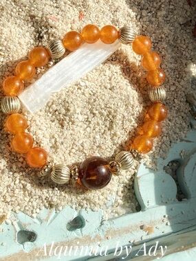 BEACHY Orange JADE  and AMBER Textured Silver Charm Bracelet